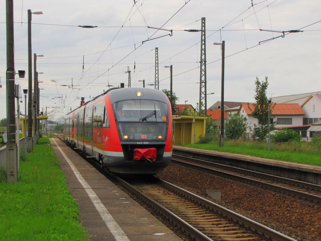 DB 642 665 (642 665-4 D-DB) als RE 36089 von Magdeburg Hbf nach Erfurt Hbf, in Erfurt Ost; 03.09.2010