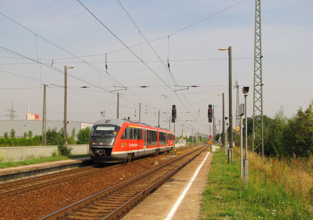 DB 642 703 als RE 94763 von Sangerhausen nach Erfurt Hbf, am 21.08.2012 in Erfurt Ost. Wegen SEV ab Sangerhausen Richtung Magdeburg hatte der Zug diese hohe Zugnummer.