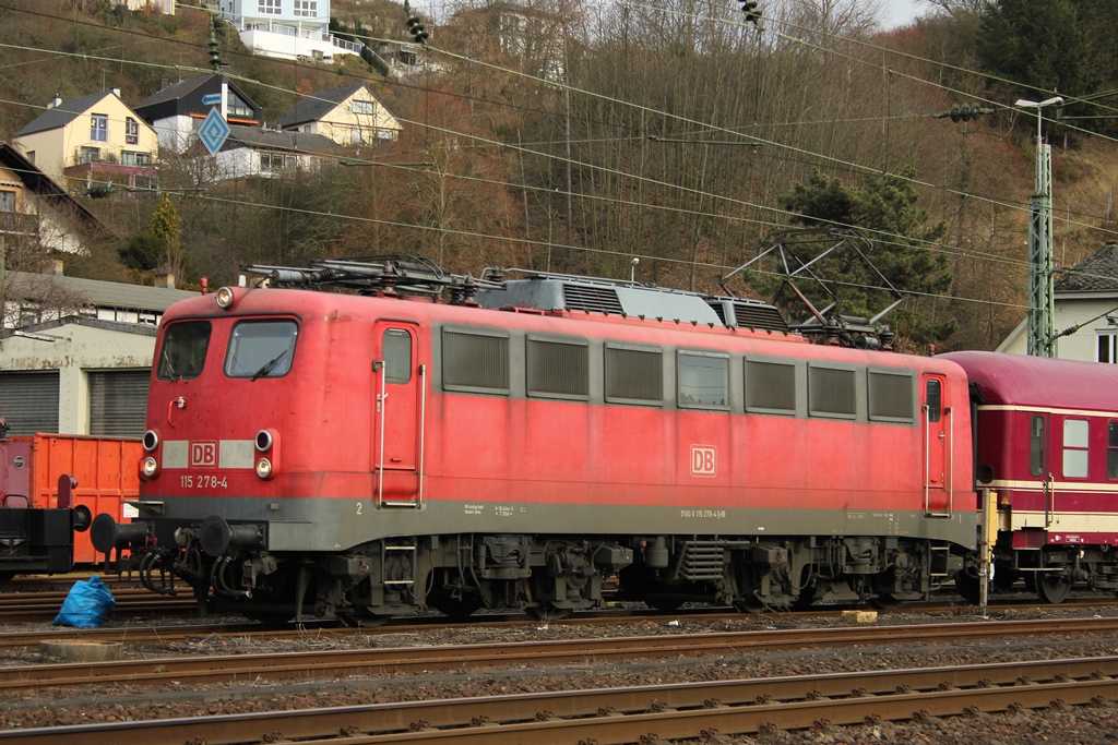 DB AutoZug 115 278-4 in Linz am Rhein am 20.2.2012 