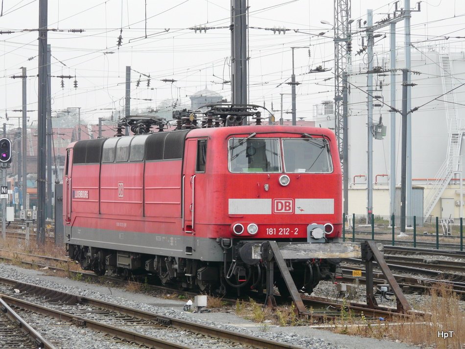 DB - E-Lok 181 212-2 abgestellt im Bahnhof von Strasbourg am 31.10.2009