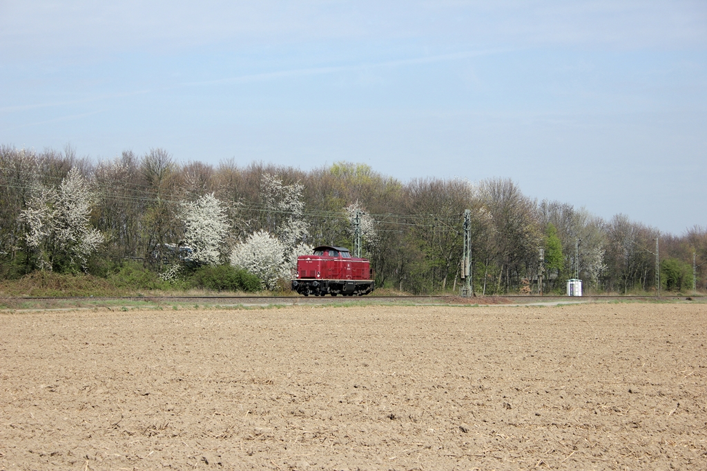 DB Fahrwegdienste GmbH 212 093-6 als Tfzf in Vilich-Mldorf am 3.4.2012 