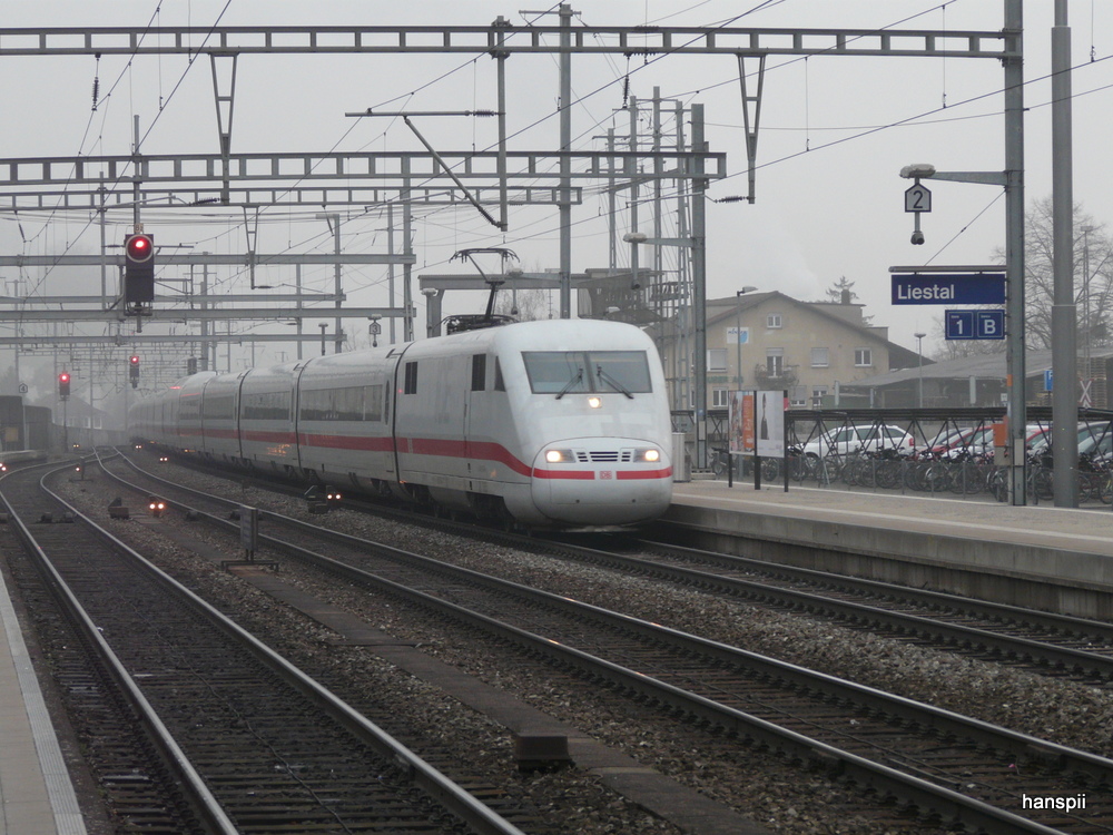 DB - ICE einfahrt im Bahnhof Liestal am 13.01.2013