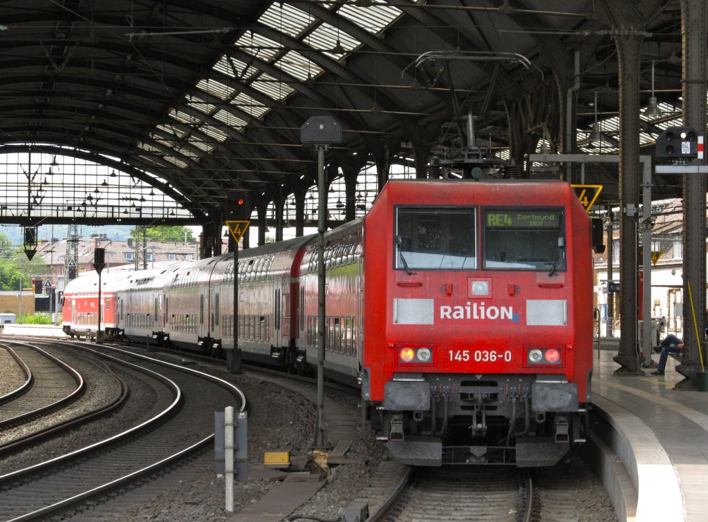 DB Railion 145 036-0 am 3.6.2011 in Aachen Hbf.