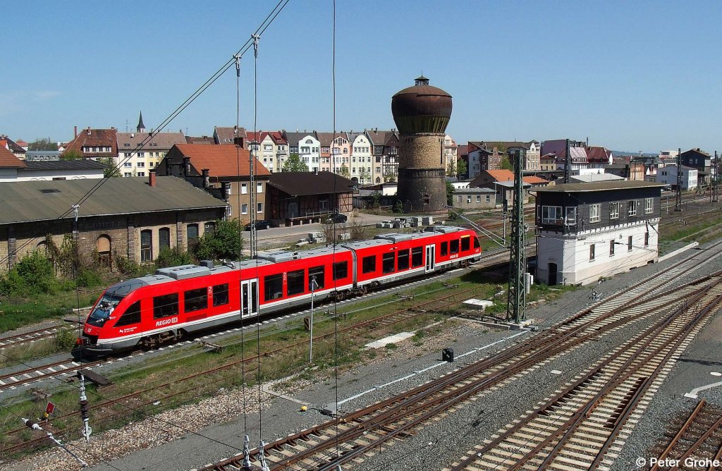 DB Regio BR 648 Alstom Coradia LINT 41 als RB 14650 Nordhausen - Bodenfelde, Sdharzbahn KBS 357 Nordhausen - Gttingen, fotografiert bei der Ausfahrt Bhf. Nordhausen am 28.04.2012