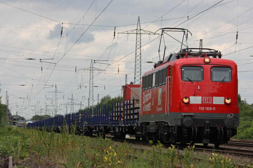 DB Systemtechnik 110 169 am 2.8.12 mit einem Messzug und 185 202 am Zugschluss in Ratingen-Lintorf.