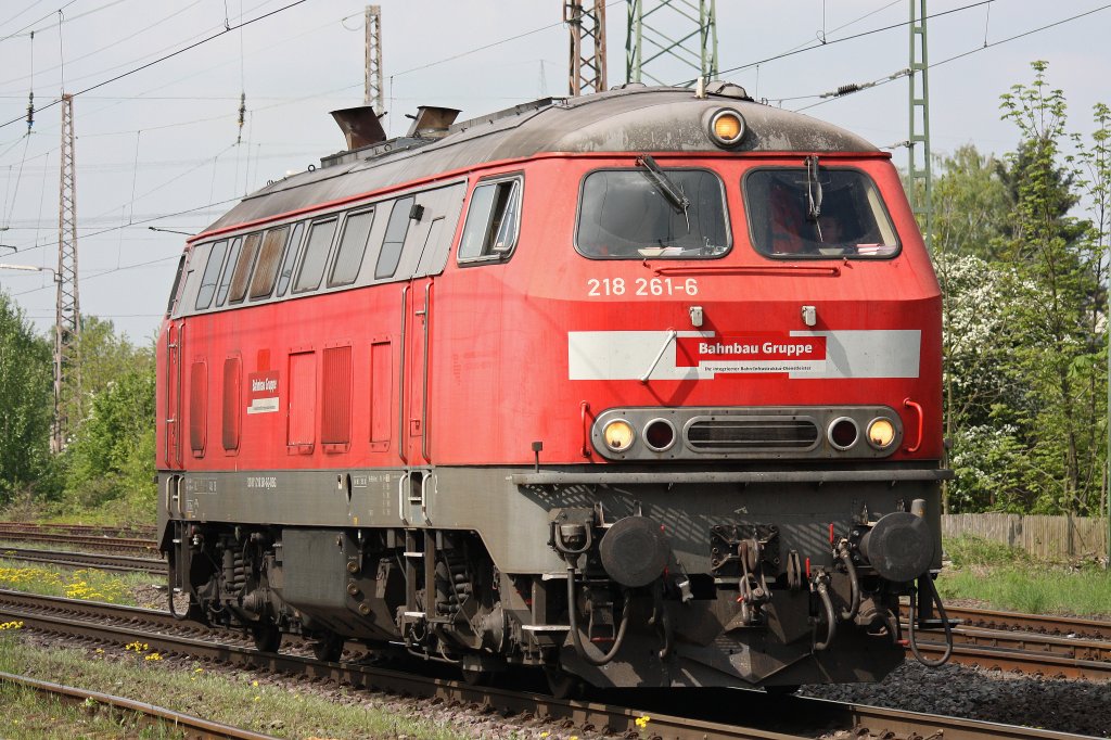 DBG/Bahnbaugruppe 218 261 am 7.5.12 als Lz in Ratingen-Lintorf.