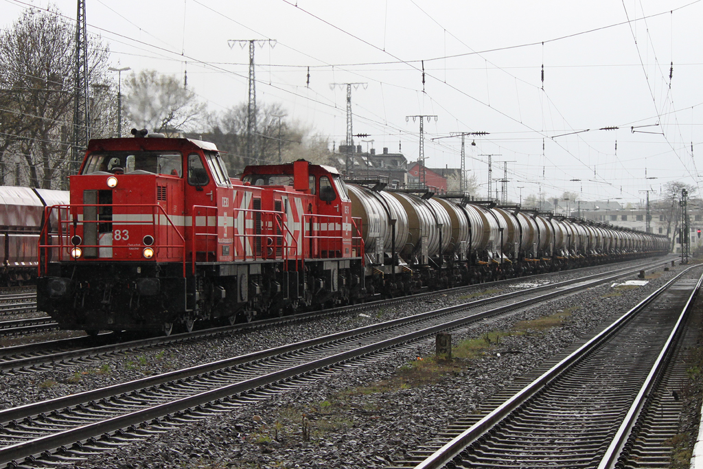 DE 83 + DE 76 am 7.4.12 in K�ln-West.