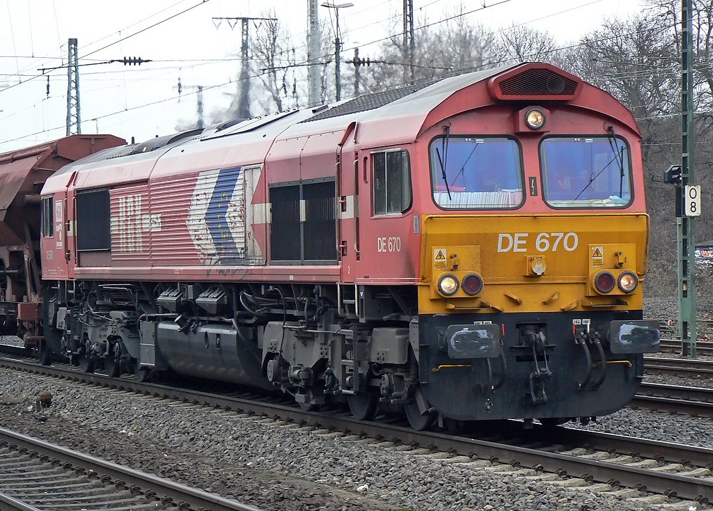 DE670 der HGK in Kln West am 21.01.2010