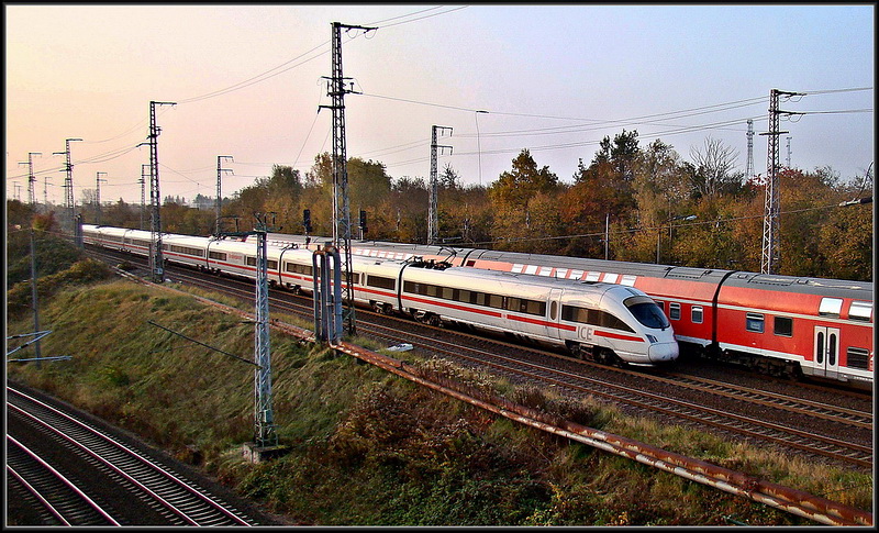 Dem Morgenrot entgegen. :-)  Tz 1190 -Wien- am ICE 1509 nach Mnchen, verlsst Stralsund.  am 01.11.11 