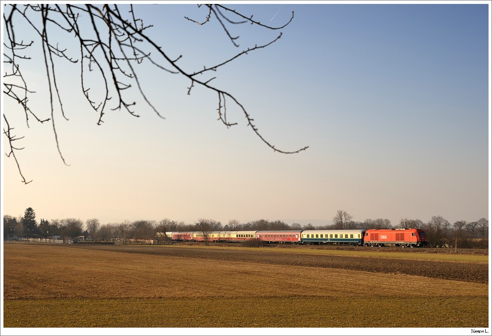 Den Rudolf Steiner Express (SDZ D17176) fhrte ab Wr. Neustadt eine 2016 nach Neudrfl; 26.2.2011