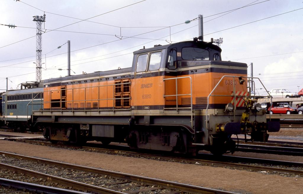 Depot Muhlhouse Nord 4.3.1989. 
Diesellok SNCF 63810.