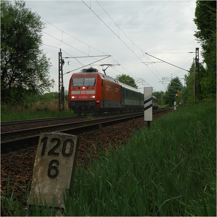 Der 2070 am Vsig von Elsterwerda, 11.05.12