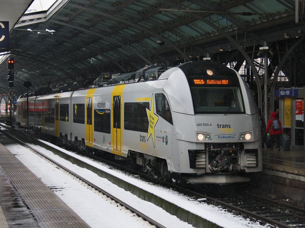 Der 460 004 am 05.01.2009 bei der Ausfahrt aus dem Klner Hbf. 