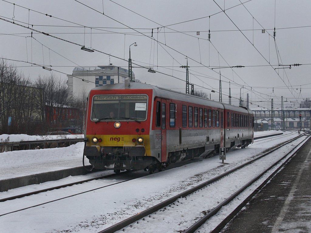 Der 628 071 der NEG am 13.02.2010 als BLB Ersatzzug bei der Einfahrt in Freilassing. 