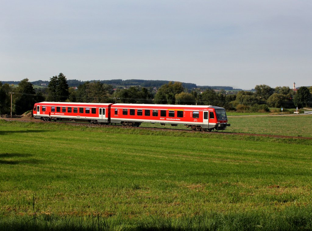 Der 628 626 als RB nach Passau am 21.09.2012 unterwegs bei Bad Birnbach.