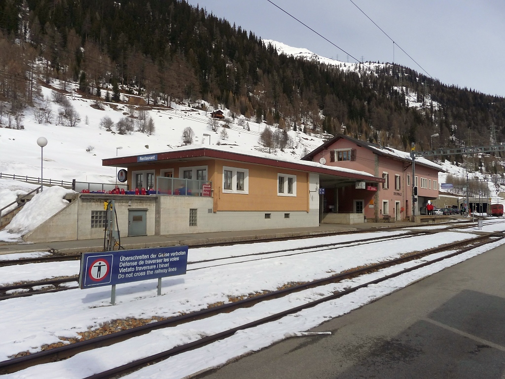 Der Anbau des Bahnhofsgebudes der FO in Oberwald (17.3.2010)