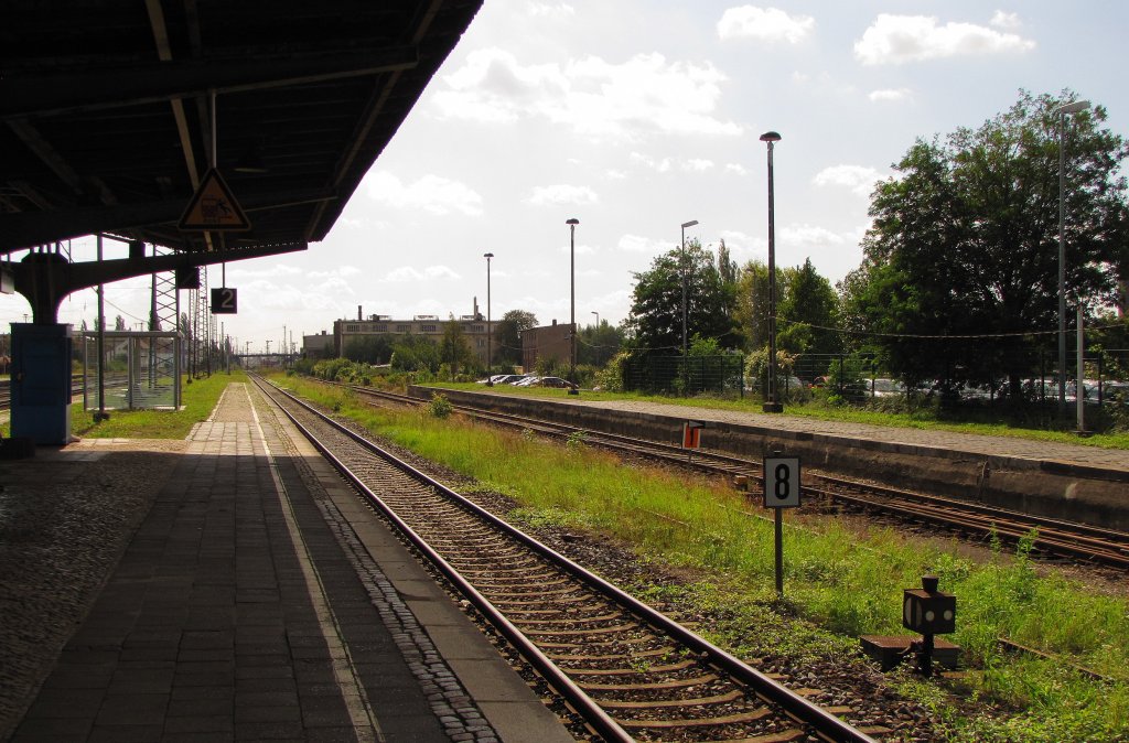 Der Bahnsteig 2 in Kthen; 14.09.2011