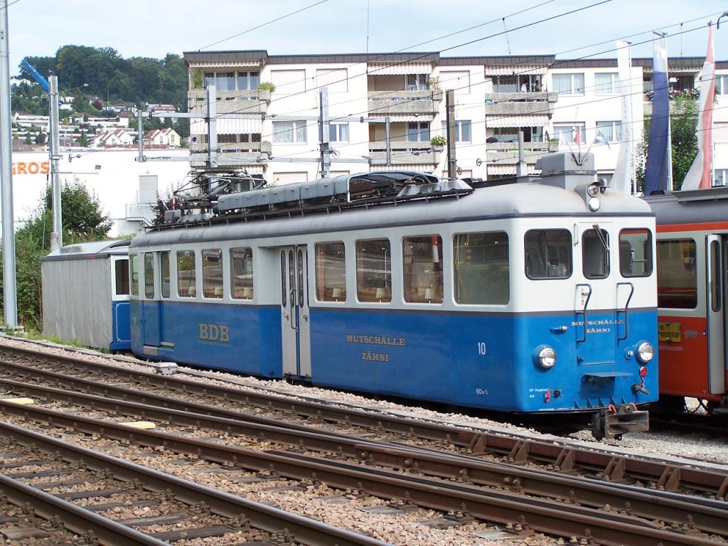 Der BDe 4/4 10 auf einem Abstellgleis im Bahnhof Bremgarten am 06/09/10.