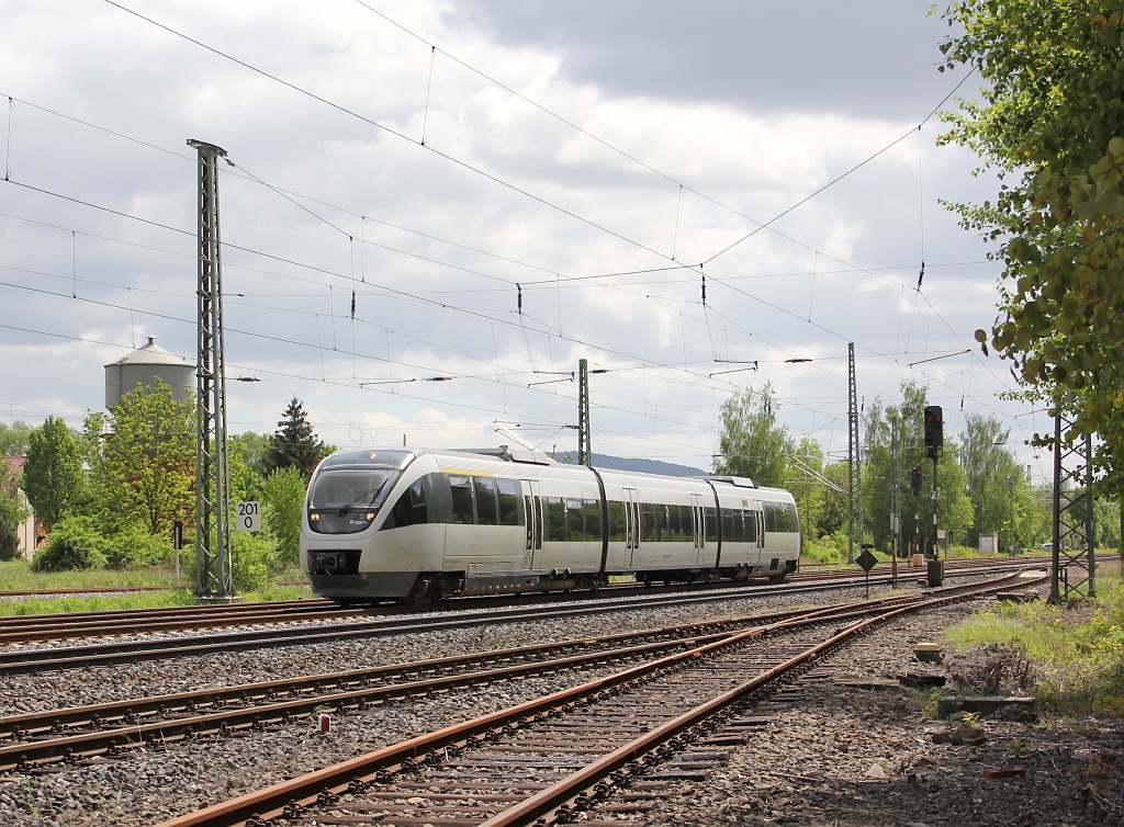Der BOB Talent VT 643.21 (643 129/629) befand sich am 12.05.2012 als DLt 93503 auf dem Weg von Lengries nach Husum und kam somit auch durch Eschwege West.
