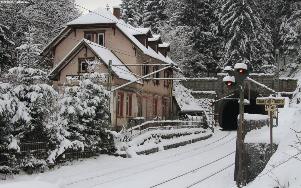 Der ehemalige Bahnhof Niederwasser 8.12.12 In der Nacht von 20. auf 21.12.12 wurde er auf Grund von Einsturzgefahr abgerissen
