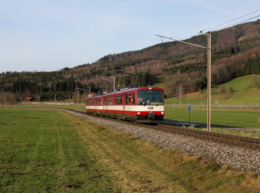Der ET 48 als S1 nach Salzburg am 24.12.2012 unterwegs bei Acharting.