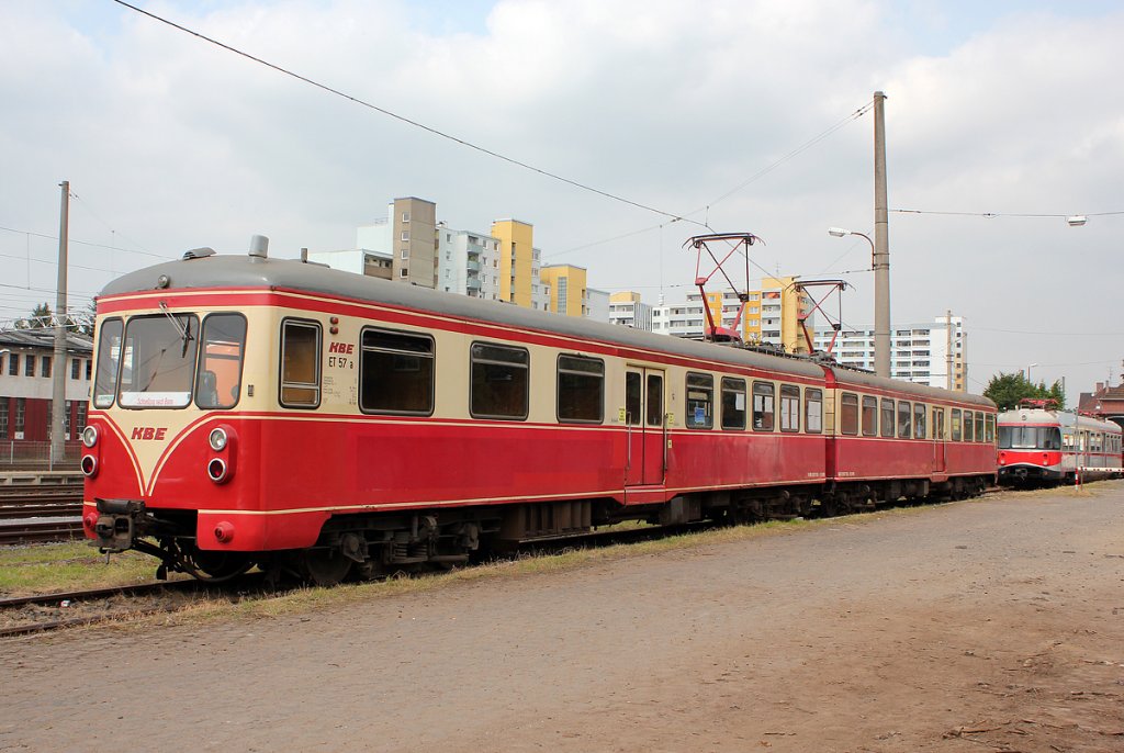 Der ET57 der ehem. KBE, Baujahr 1956 , aufgenommen beim Bahnhofsfest in Wesseling am 13.07.2013