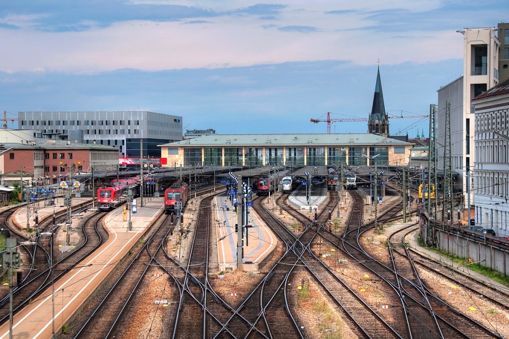 Der gute, alte Wiener Westbahnhof. Die Aufnahme entstand am 28.05.2012.