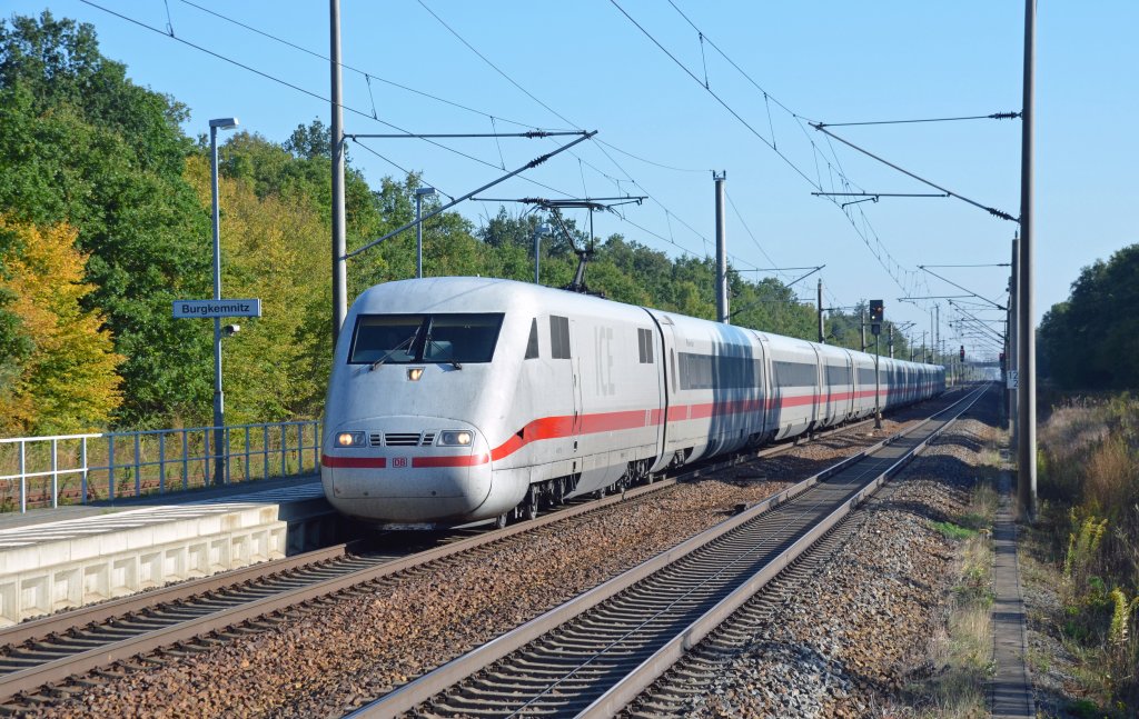 Der ICE 703 von Hamburg nach Leipzig fuhr am 20.09.12 durch Burgkemnitz.