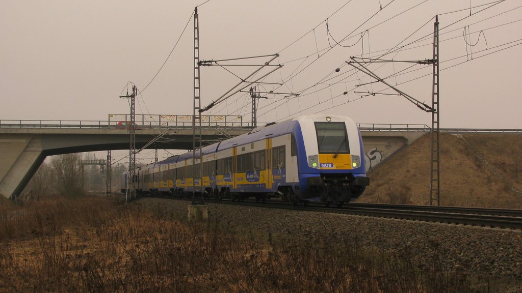 Der InterConnex von Leipzig nach Warnemnde raste mit + 13 wegen Bauarbeiten zwischen Zahna und Jterbog und daraus resultierender Eingleisigkeit durch Trebbin. 05.03.2011