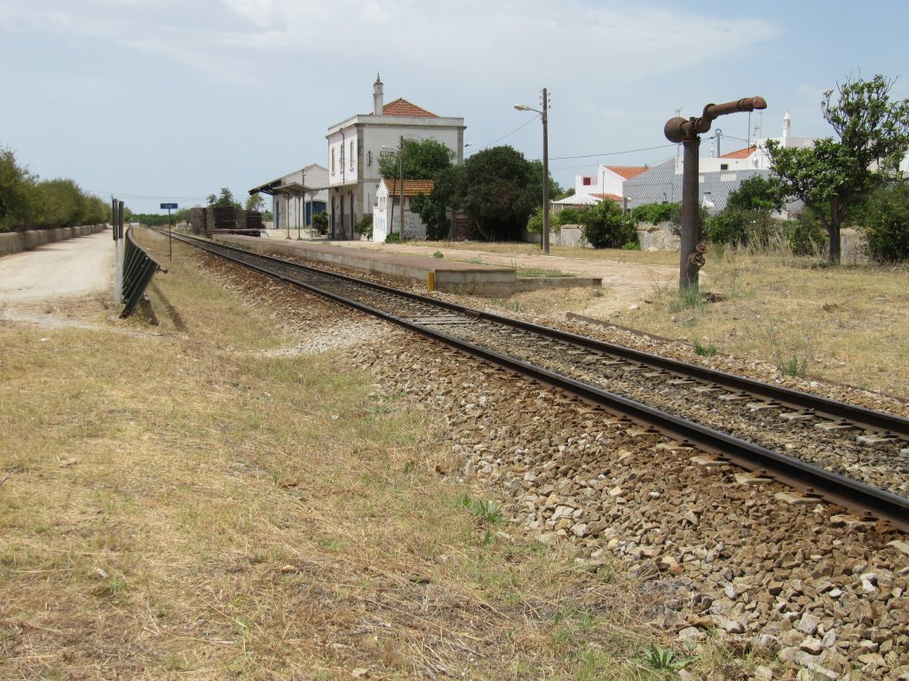 Der kleine Bahnhof Luz in der Nhe von Tavira am 28.07.2010