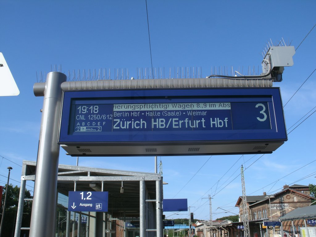 Der Nachtzug Binz-Zrich wurde,am 06.Juli 2013,in Bergen/Rgen angekndigt.