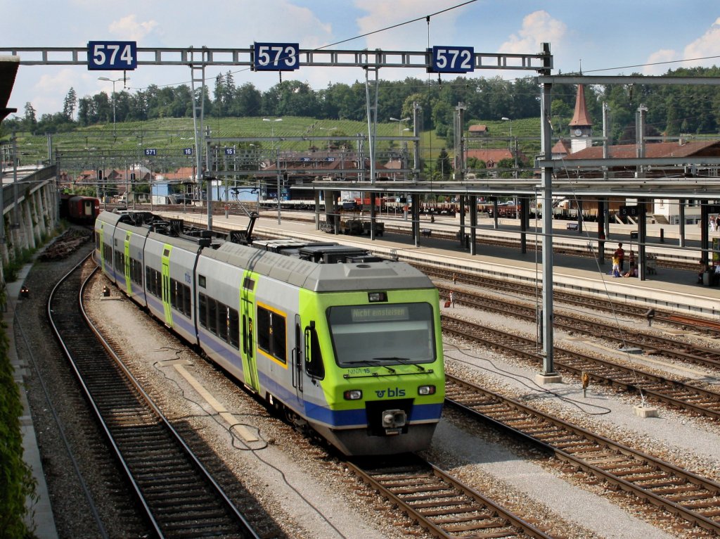 Der NINA 15 am 02.07.2009 bei einer Rangierfahrt in Spiez. 