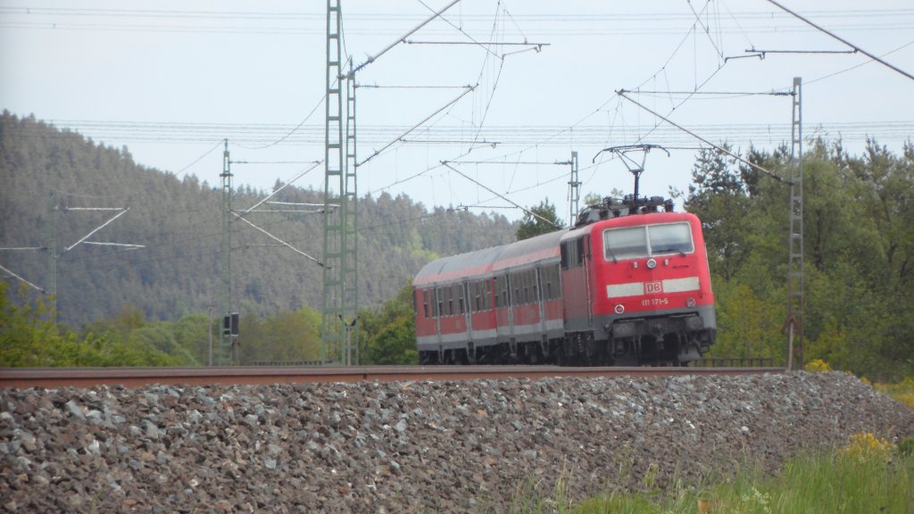 Der RB Richtung Kronach fhrt am 19.Mrz durch Halach.  
