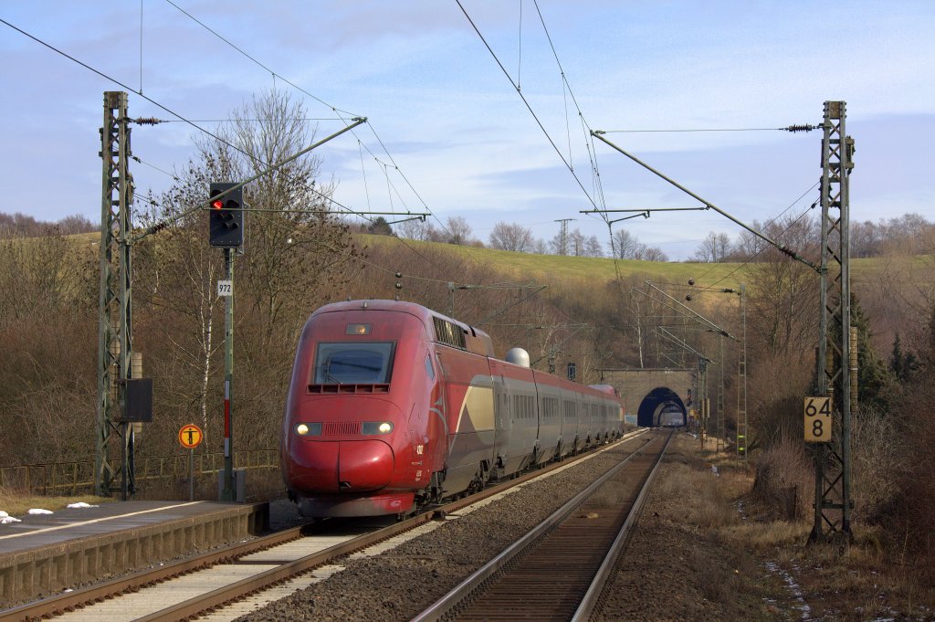 Der Thalys 4302 fuhr am 21.02.2012 durch Eilendorf.