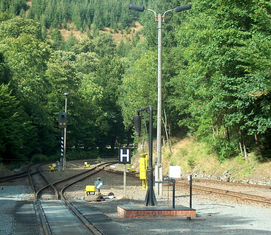 Der Wasserkran im Bf Eisfelder Talm�hle am 11.08.2008.
