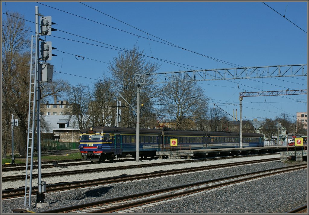 Der Zug 535 nach Paldiski Tallinn.
(01.05.2012) 