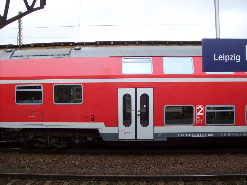 Details eines 50 80 25-04 153-6 DBuza Doppelstock Zwischenwagens 25.10.2009 in Leipzig Leutzsch