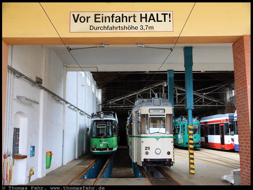 Deutschland - Halberstadt, Depot Friedhof, 12.02.2011