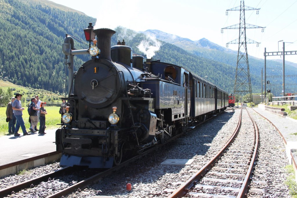 DFB Dampfzug nach Realp mit Lok HG 3/4 Nr.1 am 28.08.11 in Oberwald