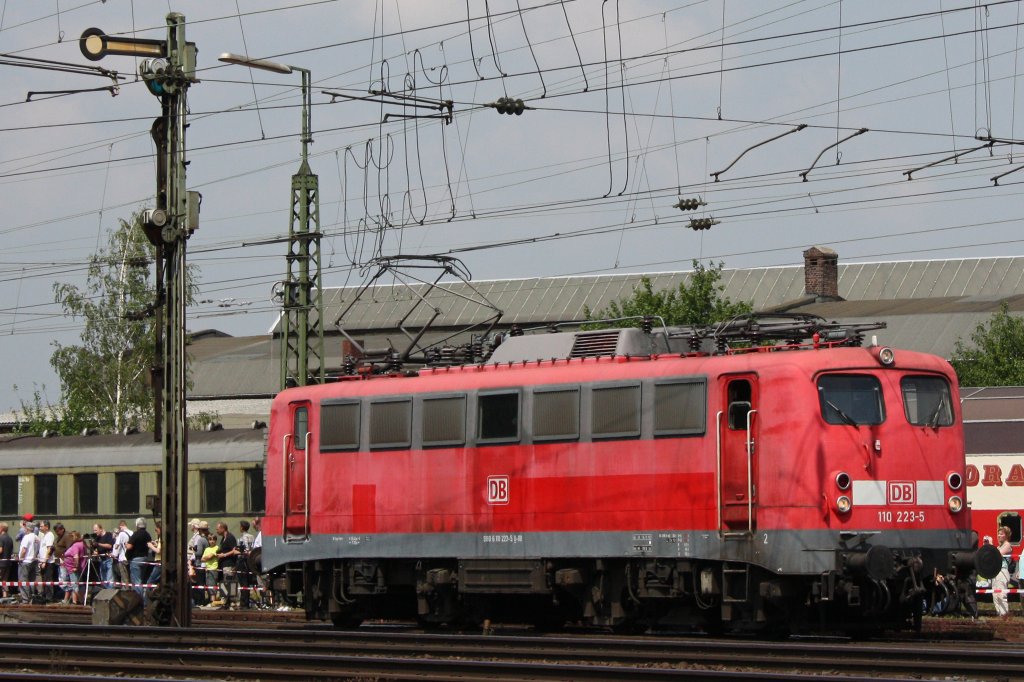 Die 110 223 am 21.5.11 bei der Lokparade in Koblenz-Ltzel.