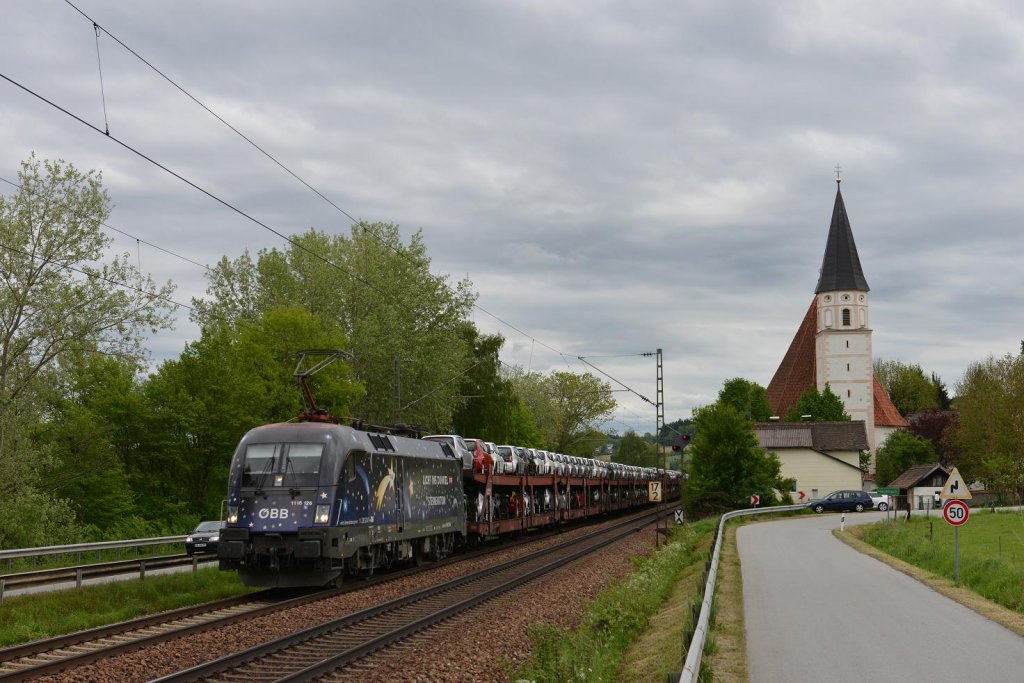Die 1116 126  Licht ins Dunkel  am 06.05.2012 unterwegs bei Hausbach.