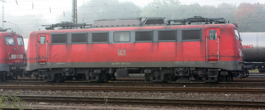 Die 140 401-1 stand am 12.10.2010 in Aachen West.
