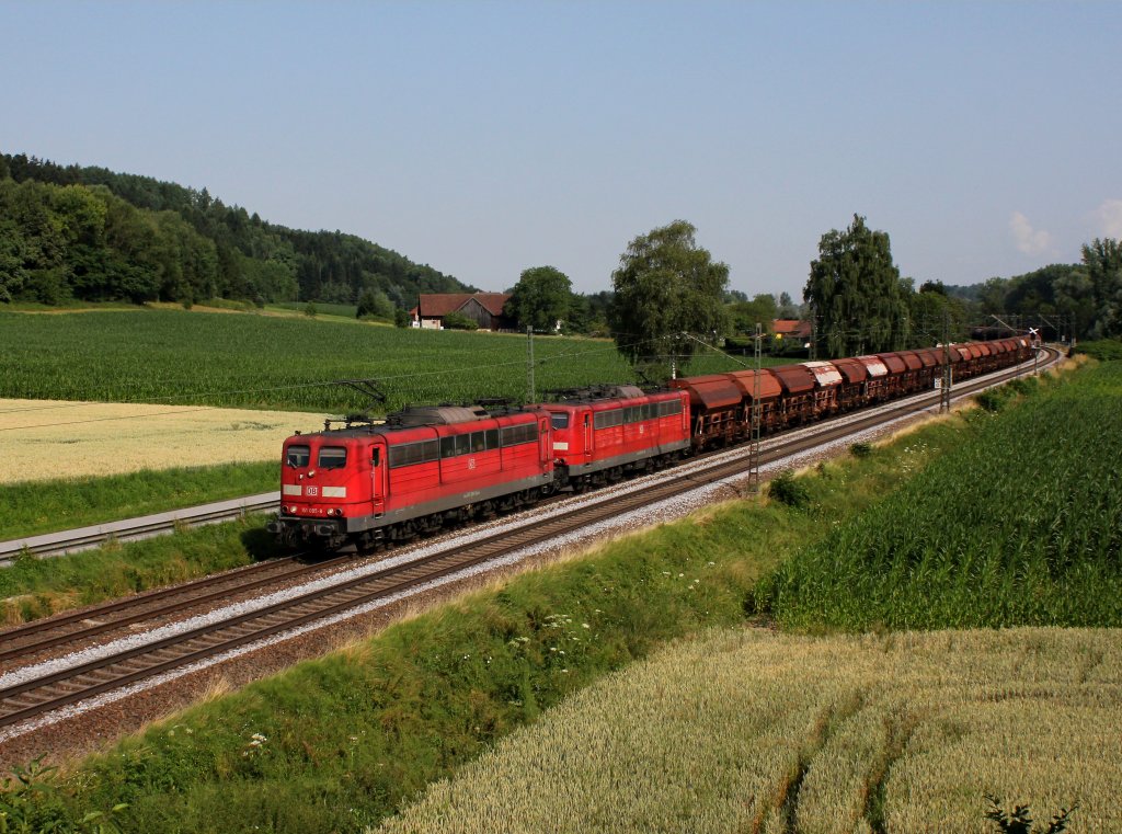Die 151 085 und die 151 031 mit einem Tds Ganzzug am 13.07.2013 unterwegs bei Ein�d.