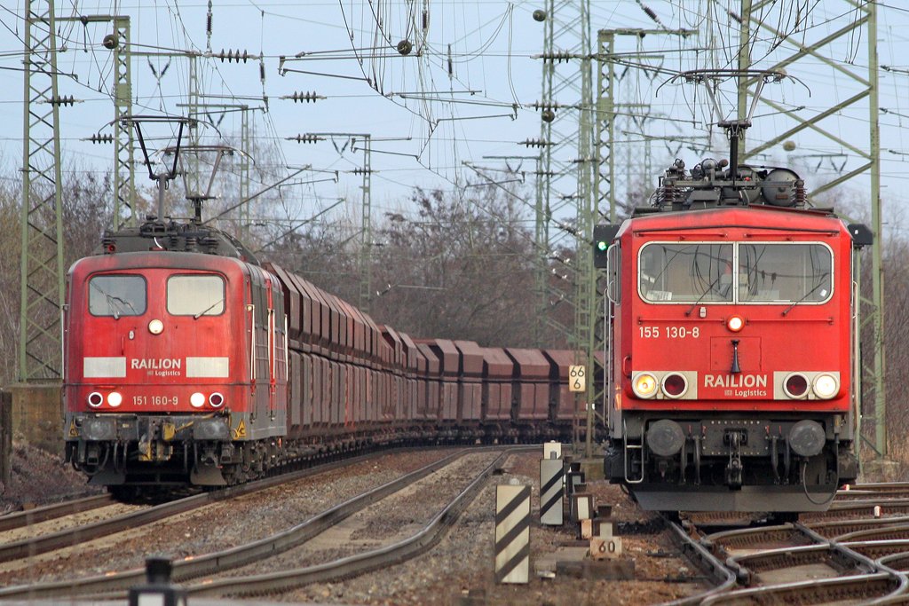 Die 151 160-9 und 155 130-8 in Gremberg am 20,03,10