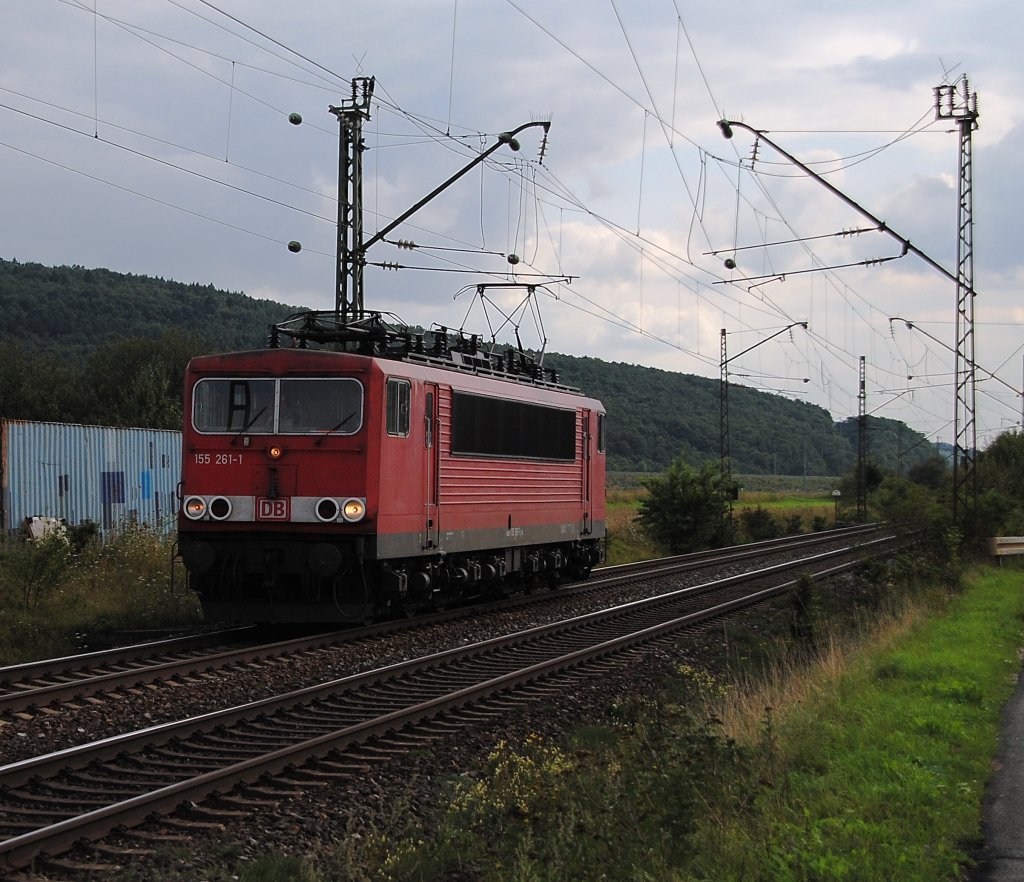 Die 155 261 fuhr am 09.08.2010 Lz in Richtung Lichtenfels. Hier bei Zapfendorf.