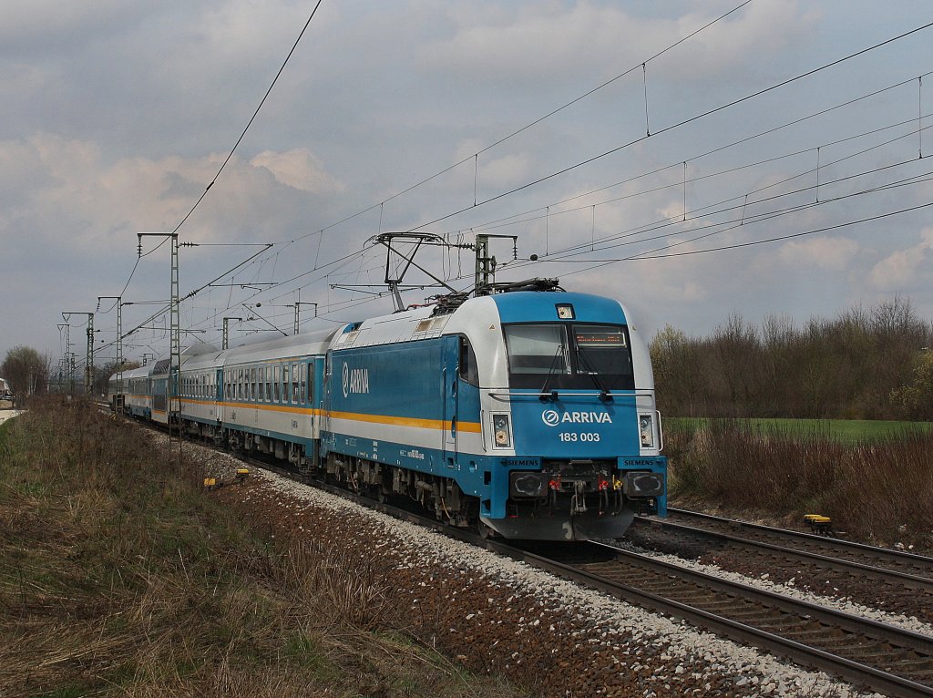 Die 183 003 am 02.04.2010 mit dem ALEX nach Mnchen unterwegs bei Obertraubling. 