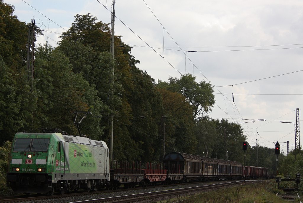 Die 185 389  CO2Frei  am 23.9.11 bei der Durchfahrt durch Ratingen-Lintorf.
Gru an den Tf!