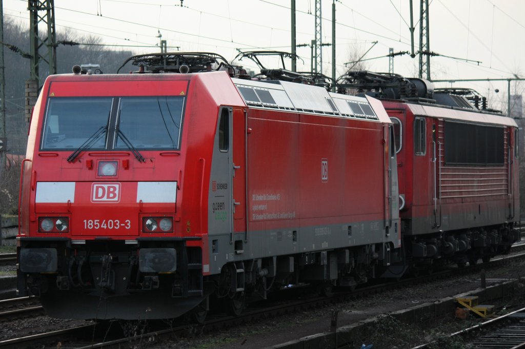 Die 185 403-3 von Green Cargo am 19.01.2011 in Aachen West.