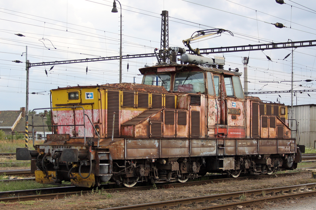 Die 210 016-2 in Pilsen am 05,08,10