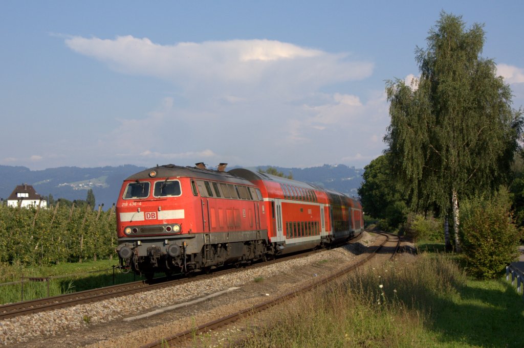 Die 218 436-4 am 24.07.2012 in Nonnenhorn.